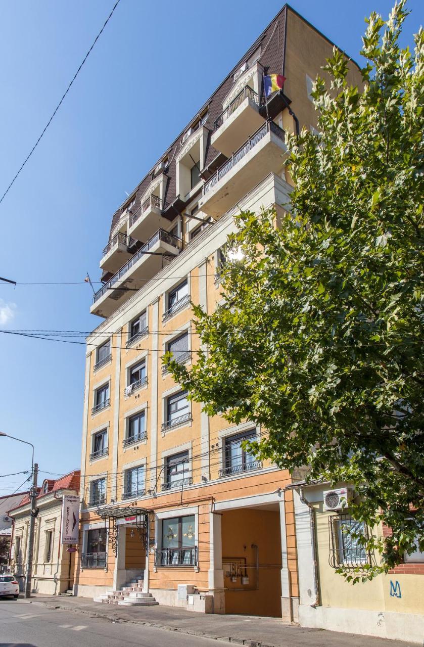 One Love Metropolitan Apartment Bucarest Esterno foto